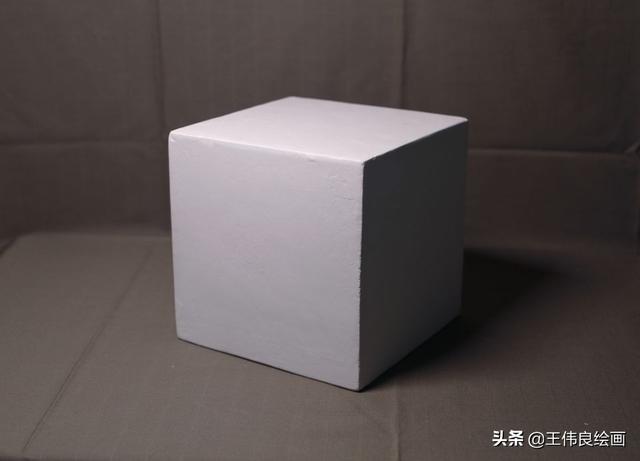 素描正方体步骤图片画法，素描几何体正方体画法步骤图（正方体素描步骤图）