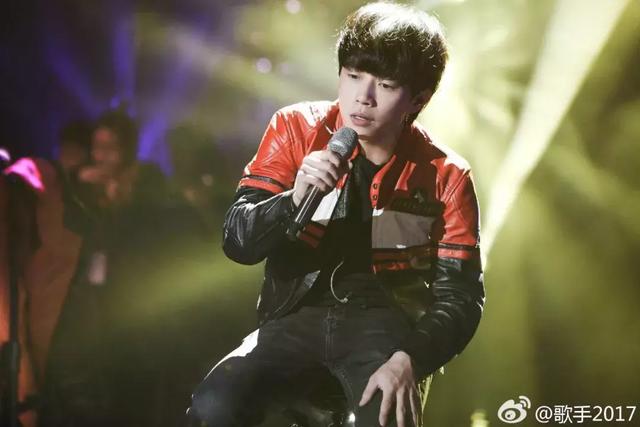 一听等于多少瓶，播放1瓶的等于几（民谣很穷，赵雷很火）