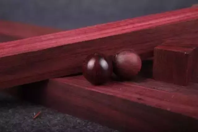 缅甸花枝是红木吗，缅甸花枝是红木吗值钱吗（18种濒危管制红木木种盘点）