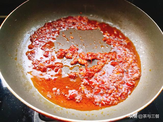 蘑菇酱最正宗的做法，蘑菇酱怎么做（拌面、夹馍、下饭）