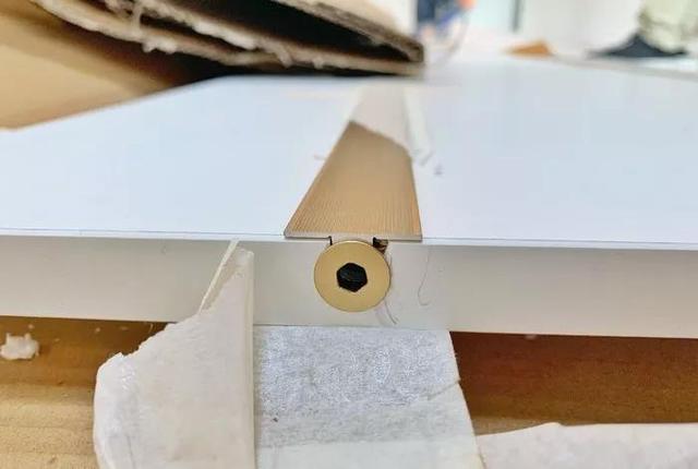 平开门衣柜选购注意事项，衣柜门 平开（很多人都选错真后悔）