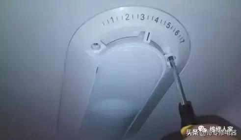 电冰箱温控器，冰箱温控器怎么更换（冰箱更换温控器过程实拍分享）