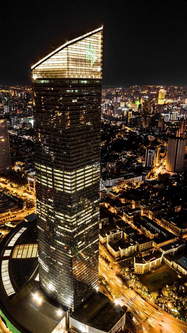 沈阳有哪些逛街购物的地方，有什么商业步行街（沈阳赚钱10个商场）