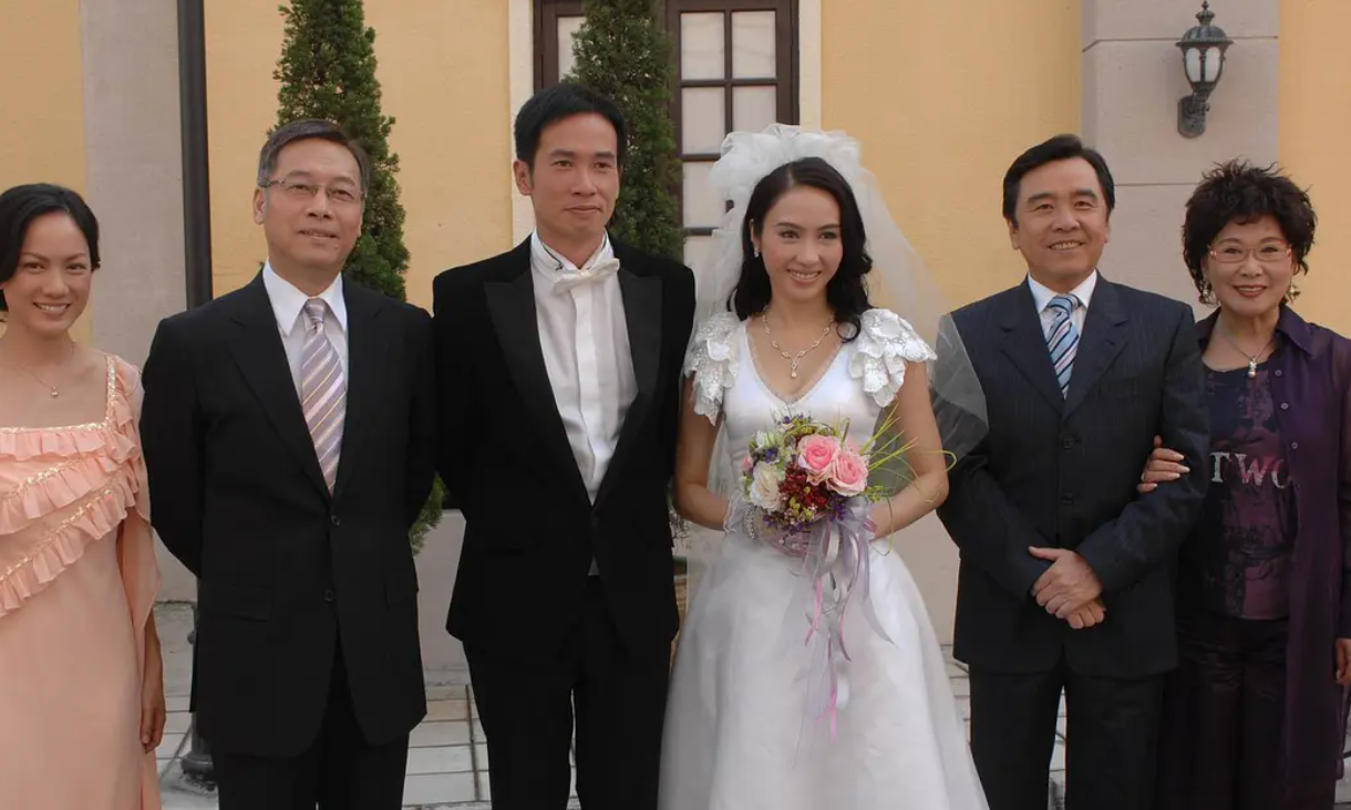 《珠光宝气》开播13年,仍忘不掉这位"绝世美男"