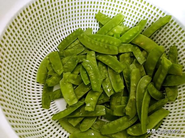 沙葛怎么做好吃，沙葛的功效与作用禁忌（适合快炒的沙葛炒豌豆夹来解油腻）