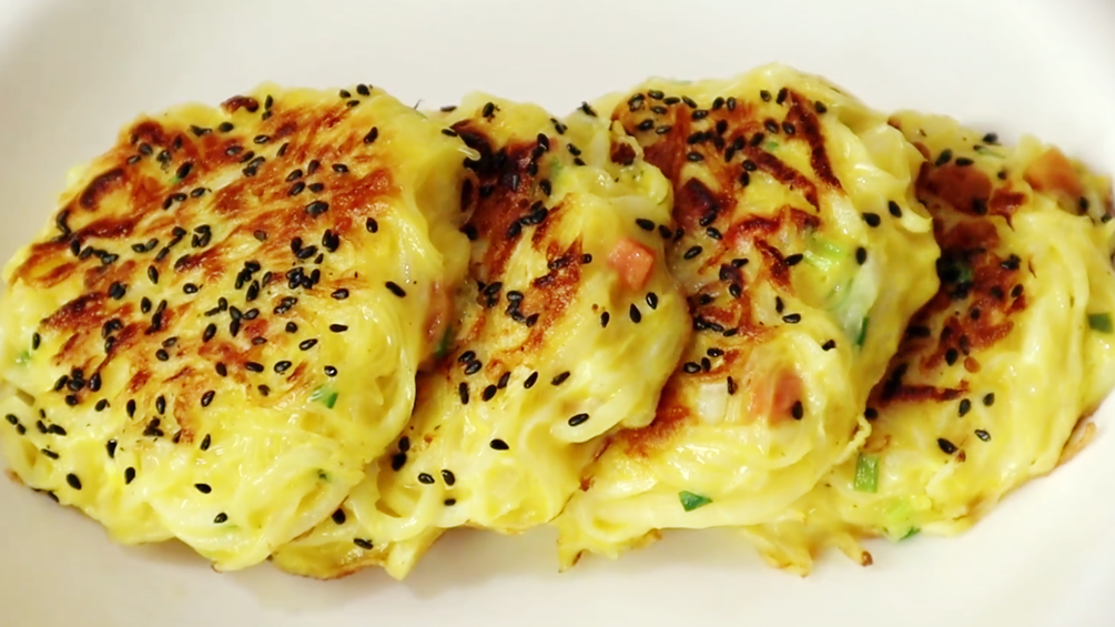 【白萝卜丝鸡蛋饼】做法步骤图 外酥里嫩 天天吃不够-起舞食谱网