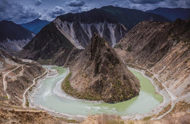 中国丹霞地貌,中国最美的七大丹霞地貌(中国丹霞地貌四大名山)