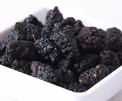 干桑葚怎么吃(桑葚——你还没听说过的“干”吃法) 干桑葚怎么吃(桑葚——你还没听说过的“干”吃法)