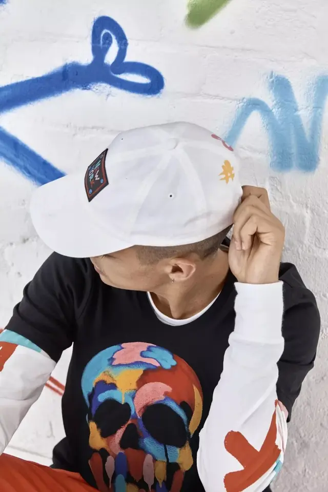 aape怎么读，aape怎么读英文（3500美金的一件卫衣）