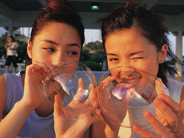 twins是什么意思，twins是什么意思翻译（不只有动人的歌曲）