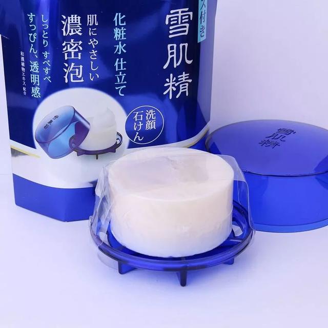 皂基洗面奶和氨基酸洗面奶区别，氨基酸和皂基洗面奶如何区分（哪些洗面奶不好用）