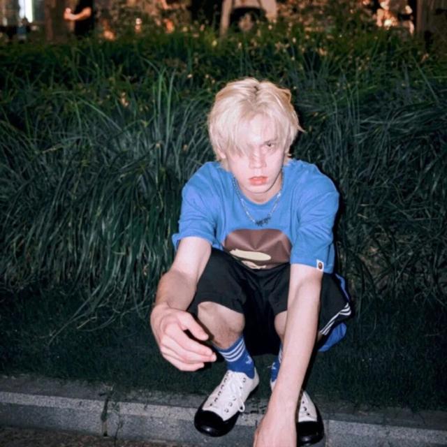 龙应该藏在云里你应该藏在心里，龙应该藏在云里你应该藏在心里表达了什么，微信头像（系列：龙应该藏在云里）