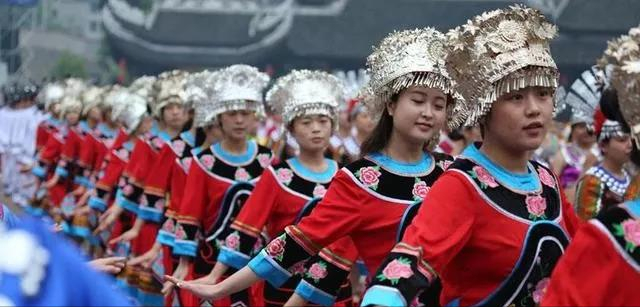 景颇族的传统节日，景颇族的节日（盘点那些年云南少数民族的特色节日）
