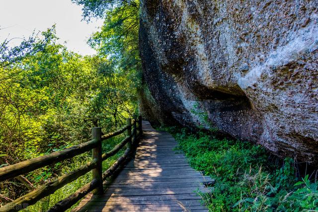 古蜀国是哪个朝代，古代蜀国是哪里（竟然这样被秦国轻松灭掉了）