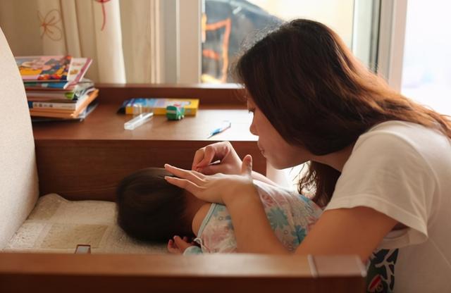 婴儿1一3个月如何护理，宝宝1一3个月如何护理（照顾0-3个月宝宝）