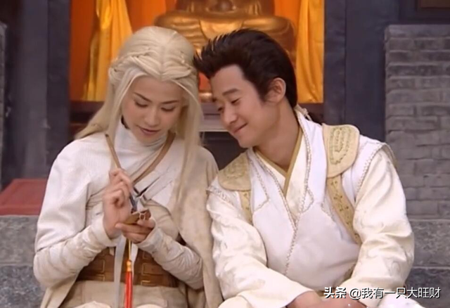 诸葛流云和红叶是什么电视剧，诸葛流云是哪个电视剧（《倩女幽魂》白发红叶终于动了情）