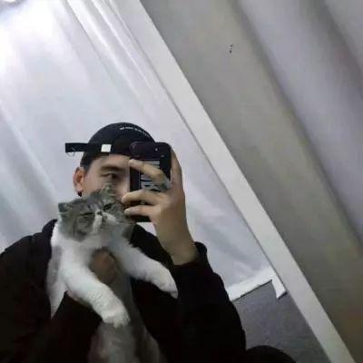 男头。忘掉种过的花，微信头像，男头。忘掉种过的花，重新开始。（“其实我不太懂喜欢）