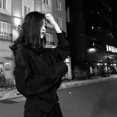 黑白风格优质女生头像微信,黑白风格优质女生头像(微信女生黑白头像简约好看) 黑白风格优质女生头像微信,黑白风格优质女生头像(微信女生黑白头像简约好看)