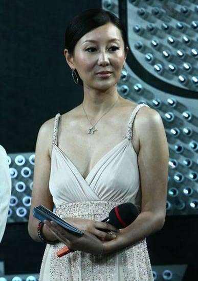 旅游卫视主持人潘蔚，潘蔚个人资料（凭什么从买红妹手中“夺走”孙楠）