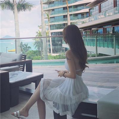 高冷禁欲系御姐女头像，高冷御姐范女神头像（御姐范微信霸气的女生背影头像）