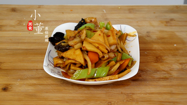 干锅千页豆腐的简单做法，大厨教你在家做干锅千叶豆腐