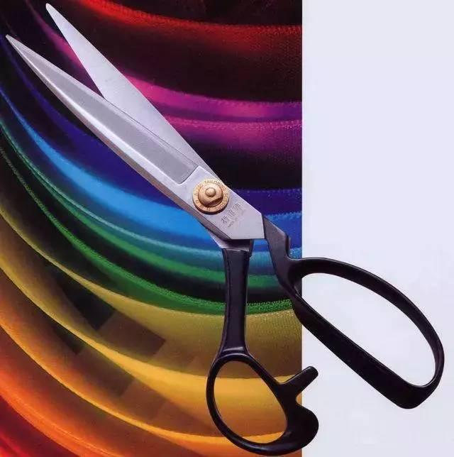 服装设计与制作，如何自学服装设计与制作（想学习服装设计的看过来吧）