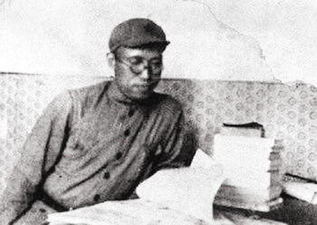 副团级转业什么级别，副师长转业是什么级别（刘少奇和彭德怀为何都提到此人）