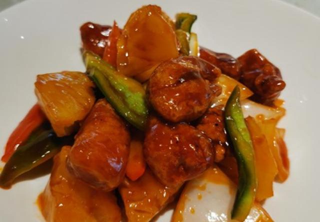 水晶咕噜肉的做法，包你鲜香又美味又可口