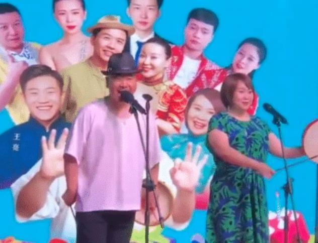 王小利和儿子 神调，王小利带老婆、儿子组“王家班”C位商演