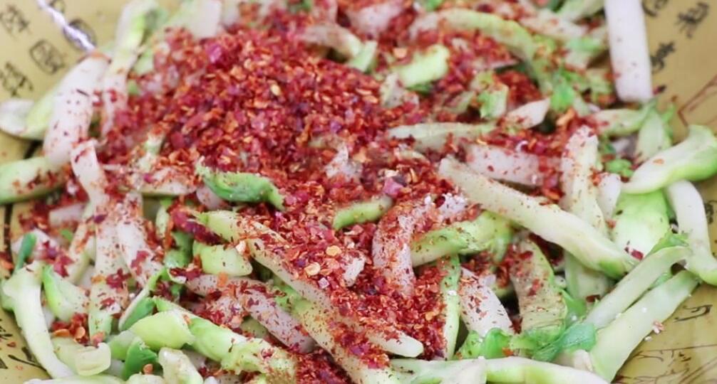 圖片[4]-【麻辣兒菜】做法步驟圖 教你這開(kāi)胃麻辣小菜做法 爽脆下飯?zhí)?起舞食譜網(wǎng)