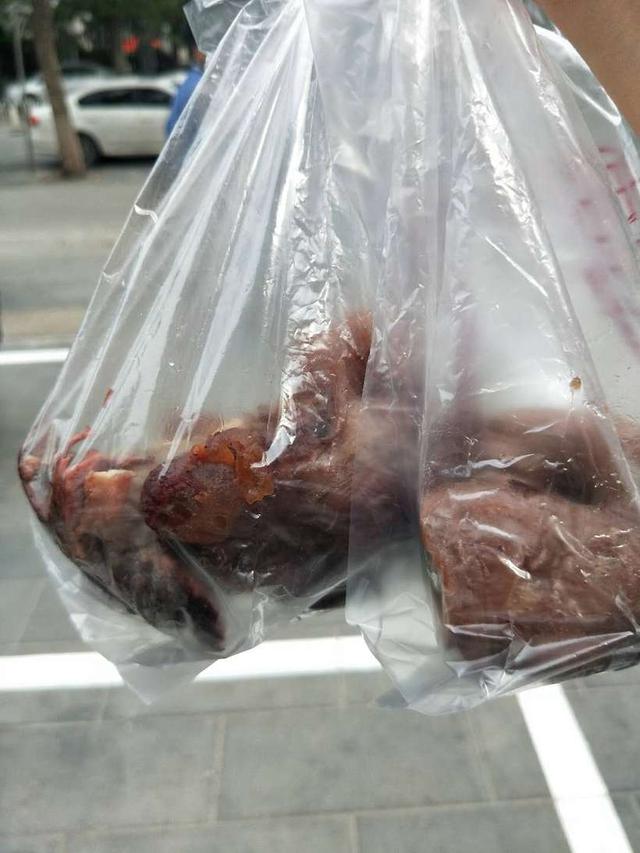 保定动物园里这几种动物特别有意思，保定市哪个动物园好玩（亲子逛吃逛吃逛吃~~）
