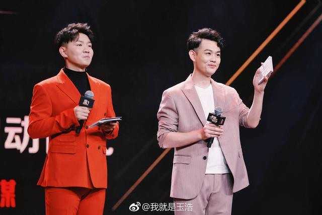 卢鑫个人资料，曾婉拒郭德纲招揽（从不务正业到逆袭为相声演员）