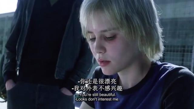 白色夹竹桃，白色夹竹桃花多久中毒（玫瑰带刺白色夹竹桃有毒）