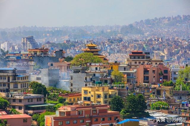 尼泊尔在哪，尼泊尔靠近中国哪个城市（尼泊尔那么穷，为何幸福指数高）