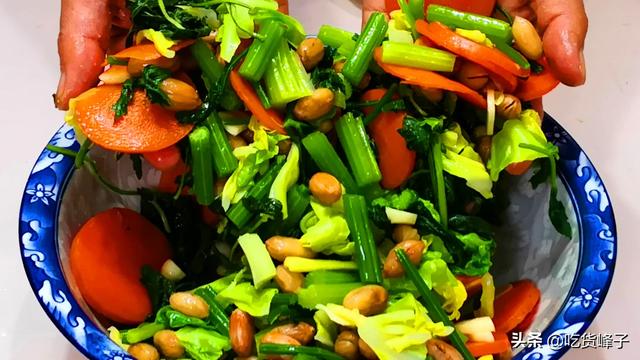 辣椒叶咸菜的做法，辣椒叶咸菜的做法视频（这样做的腌菜才好吃）