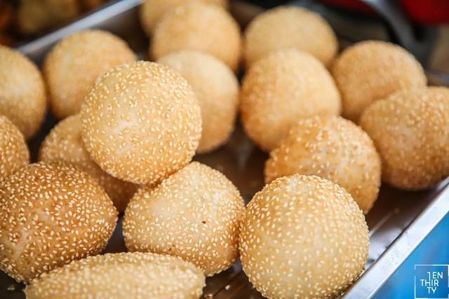 酸奶麻花能放多久 武汉粮道街酸奶大麻花哪个味道最好吃，酸奶麻花能放多久（我们翻遍了武汉的12条街）