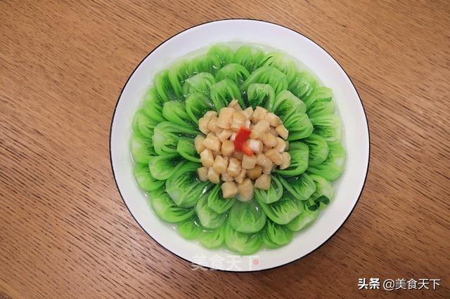 小油菜怎么炒才好吃，小油菜怎么样炒着翠绿（堪比五星饭店大厨哦）