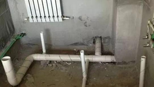 给排水中沉水弯是什么，存水弯有什么用（室内装修排水管道安装施工要点）