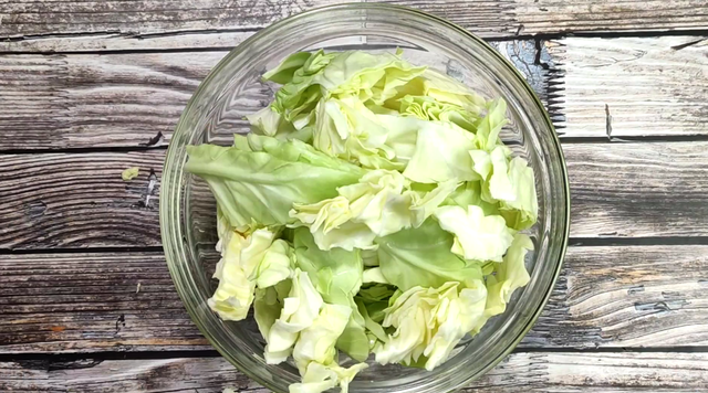 泡菜的制作方法家用，家用泡菜的制作方法是什么（只用包菜和胡萝卜，当天可吃）