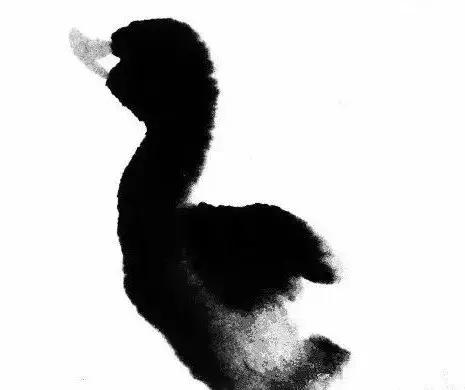 如何画一只简单的小鸭，怎样画一只小鸭子（寥寥几笔画小鸭！）