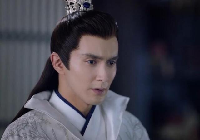 东华求婚凤九为什么却逃婚，东华求婚凤九为什么却逃婚了（凤九被立为王后却私奔）