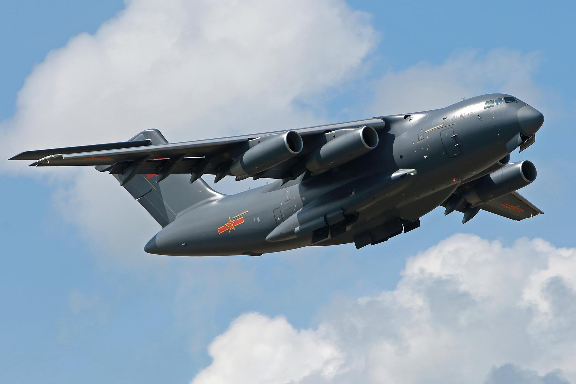 运20"鲲鹏"战略运输机