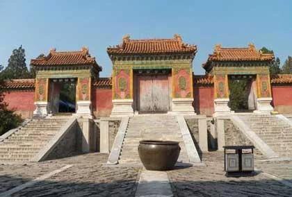 历史探秘康熙这一辈子有多少妃子，子孙97人的康熙皇帝到底有多少嫔妃