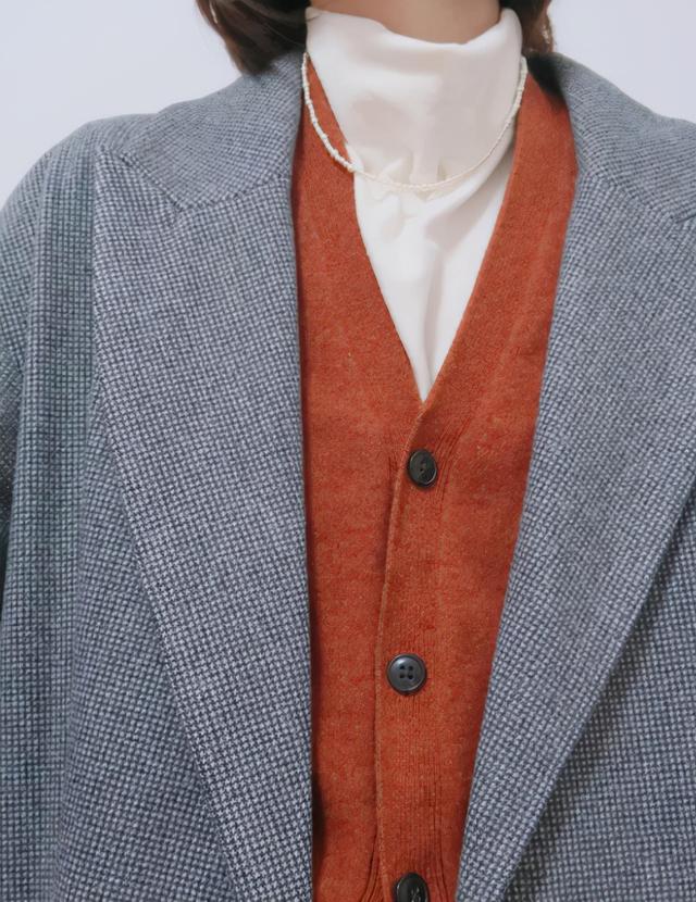 三明治面料是一种什么材质，三明治面料是一种什么材质的面粉（这个秋季火了一种穿法）