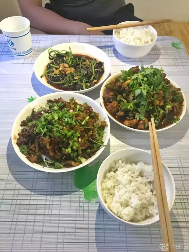 遇到心机girl怎么办,碰上心机女该怎么做(我家兵哥把我宠上天了) 遇到心机girl怎么办,碰上心机女该怎么做(我家兵哥把我宠上天了)