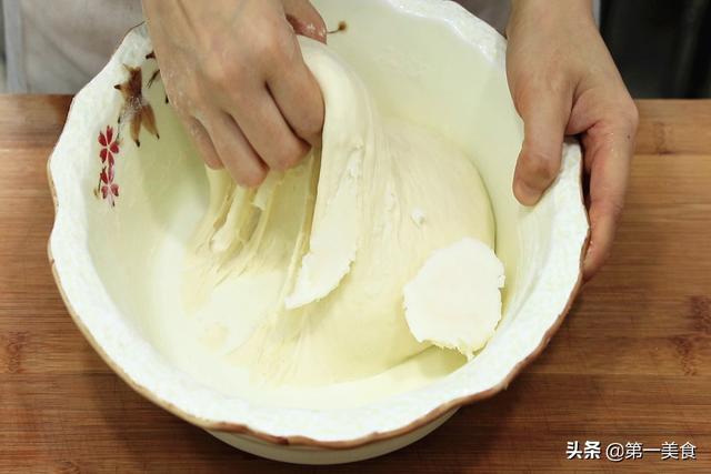 面粉可以做什么好吃的，面粉可以做哪些吃的（不用黄油和高筋粉）