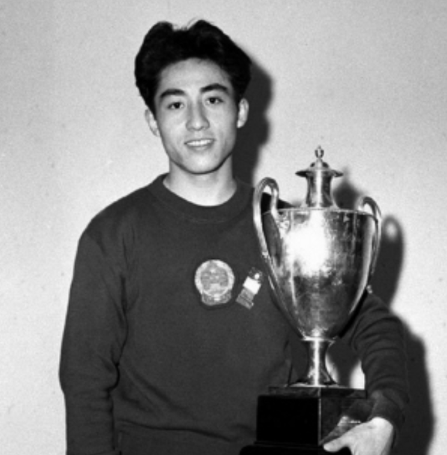 庄则栋最后怎么了，嘱咐日本妻：死后不搞告别仪式