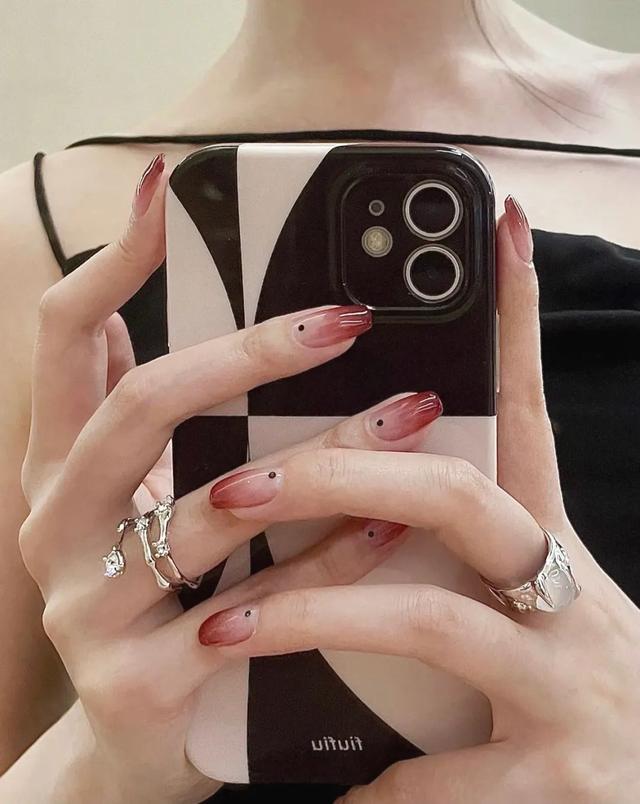 奶油滤镜/可爱/甜美/表情包/欧美/妆容，微信头像，奶油滤镜/可爱/甜美/表情包/欧美/妆容（时髦显白，拿图去做）