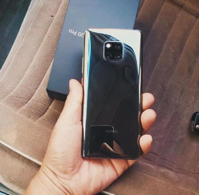 小米和华为哪个好，手环小米和华为哪个好（原来根据价位也分三六九等）