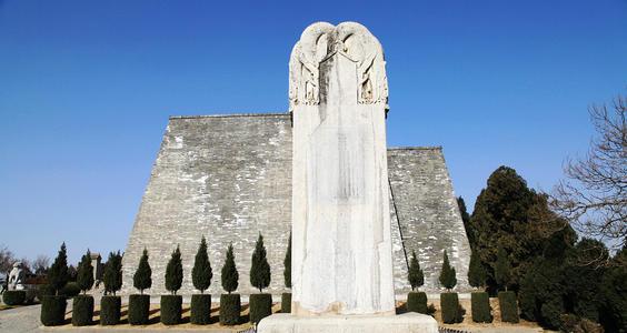 后人如何评价武则天，后人如何评价武则天这个人（“无字碑”不着一字尽得风流）